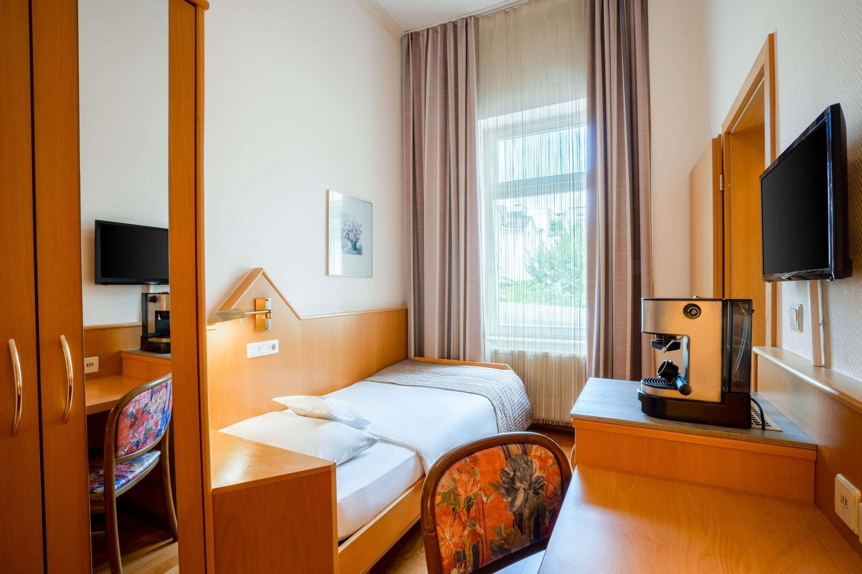 Komfort Hotel Am Kurpark Bad Homburg vor der Höhe Zewnętrze zdjęcie