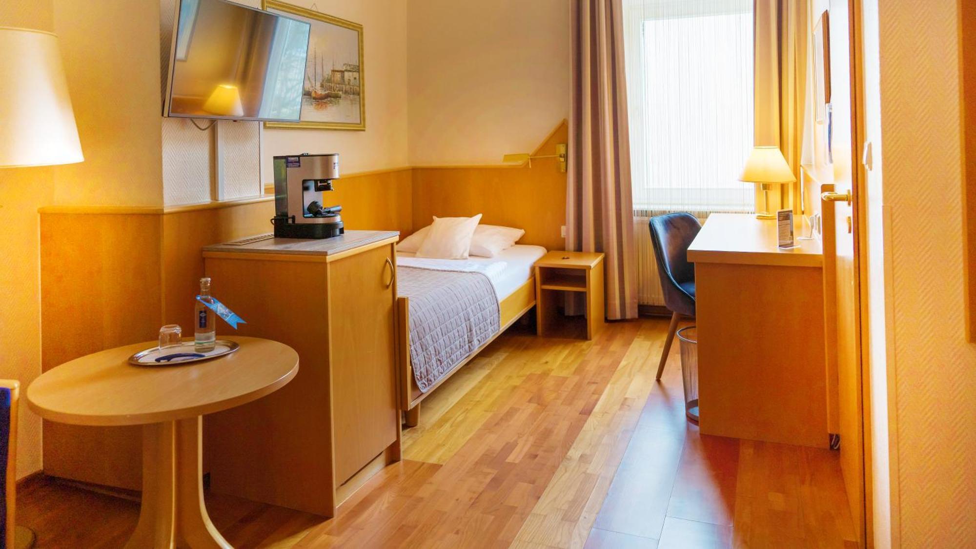 Komfort Hotel Am Kurpark Bad Homburg vor der Höhe Zewnętrze zdjęcie
