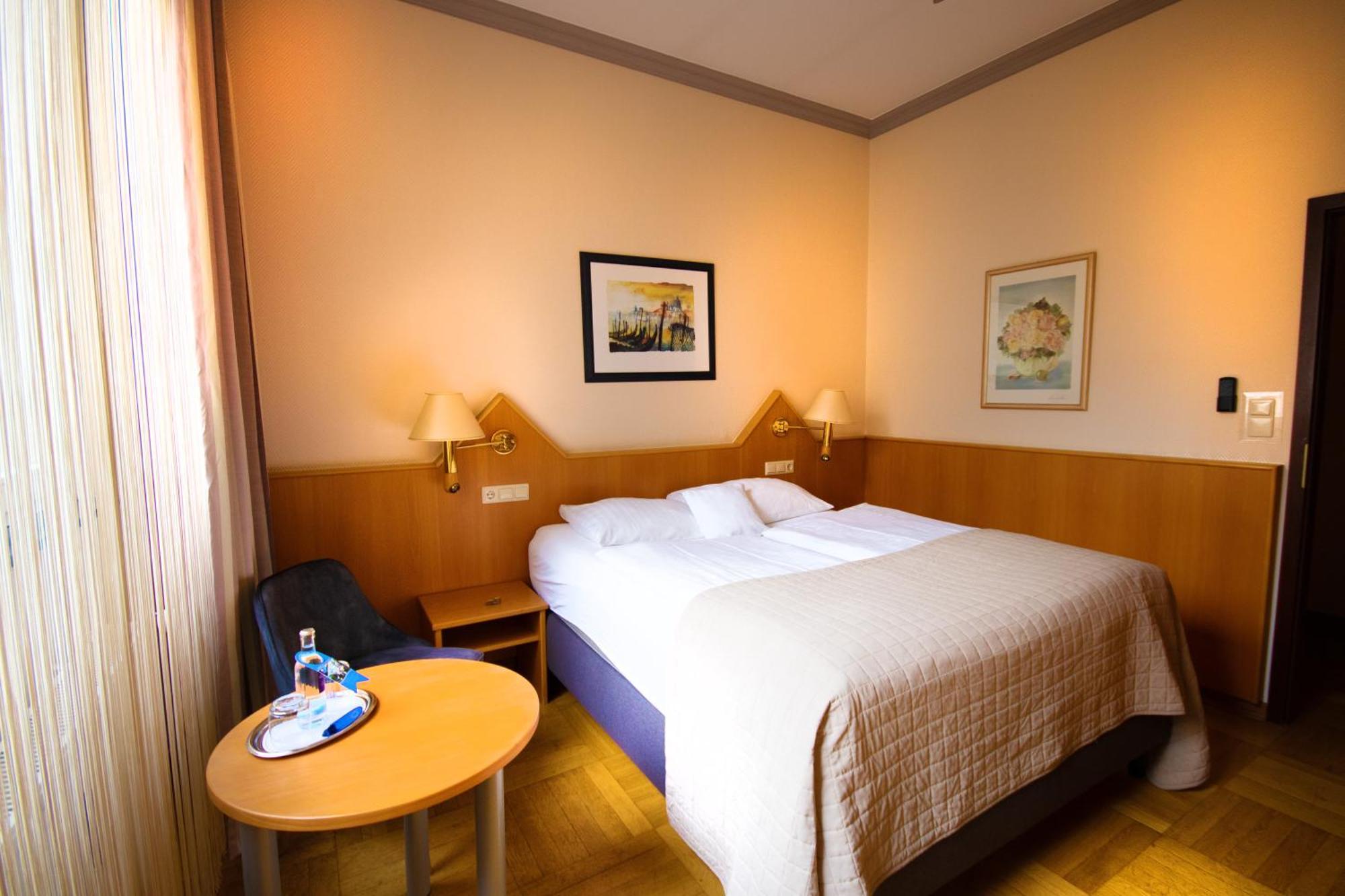 Komfort Hotel Am Kurpark Bad Homburg vor der Höhe Zewnętrze zdjęcie