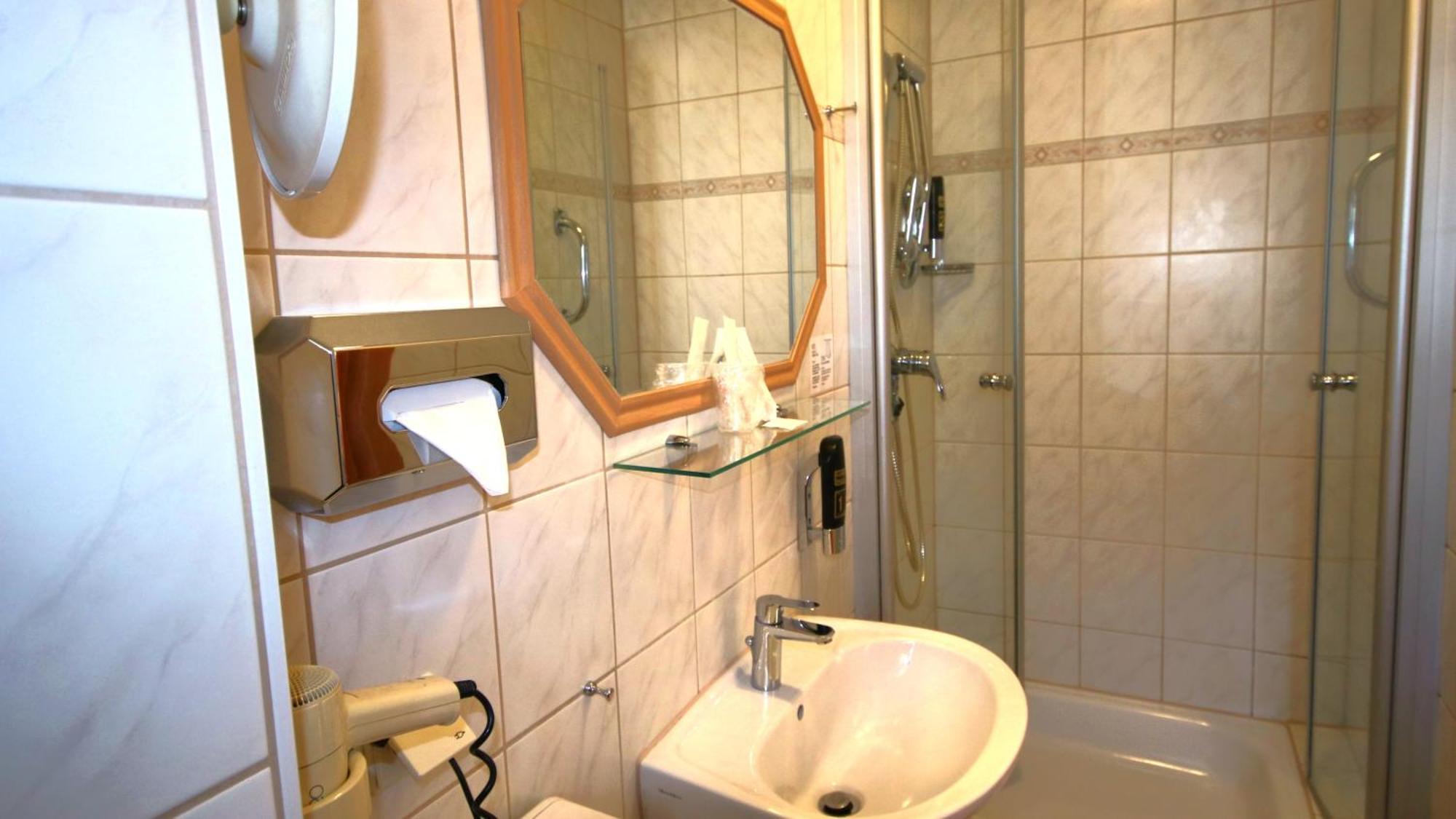Komfort Hotel Am Kurpark Bad Homburg vor der Höhe Zewnętrze zdjęcie