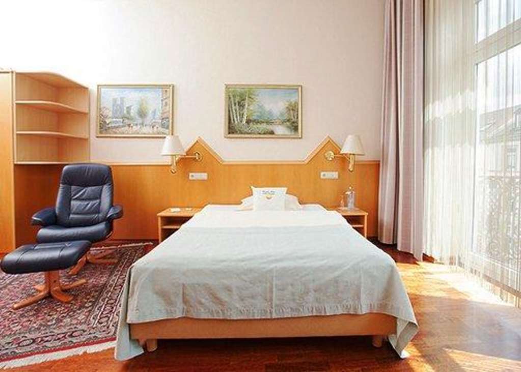 Komfort Hotel Am Kurpark Bad Homburg vor der Höhe Pokój zdjęcie
